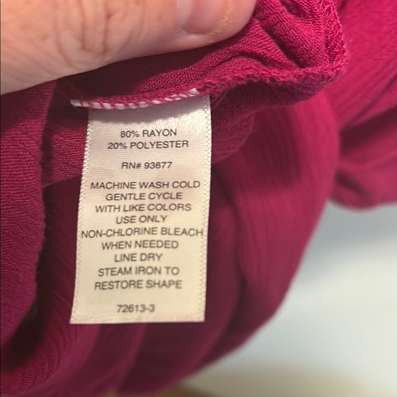 Liz Claiborne Burgundy Blouse - Picture 3 of 4